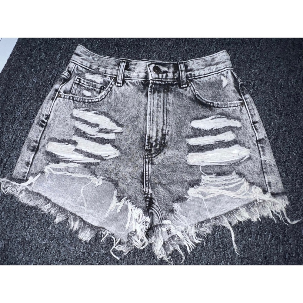 🌸Spring Sale🌸 NWNT Bershka High Waisted Shorts US 4